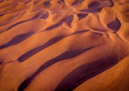 无边无垠孤寂的沙漠图片_39张