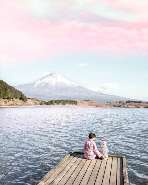 点击大图看下一张：日本富士山优美风景图片