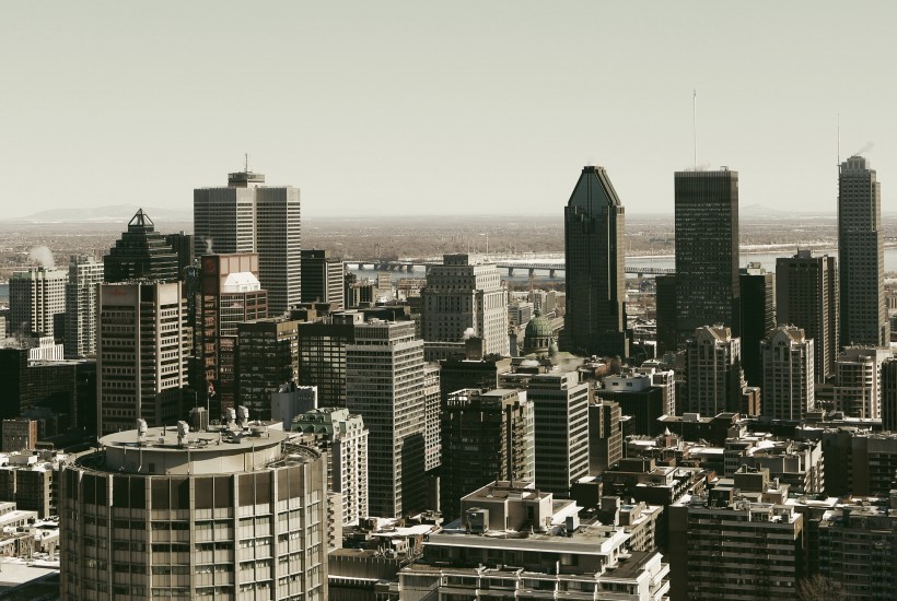 点击大图看下一张：加拿大蒙特利尔建筑风景图片