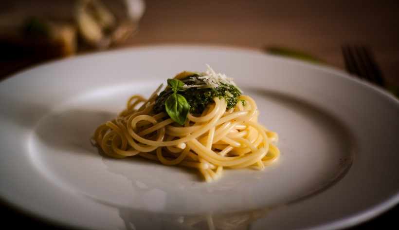 点击大图看下一张：美味好吃的意大利面图片