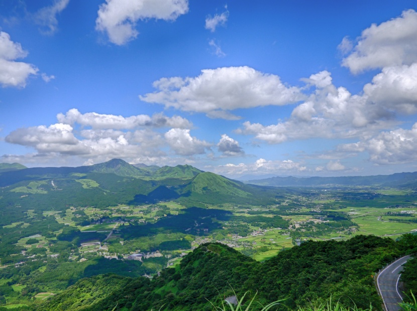 点击大图看下一张：日本九州岛熊本如画风景图片 