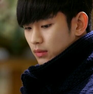 点击大图看下一张:金秀贤最最受追捧的头发造型~