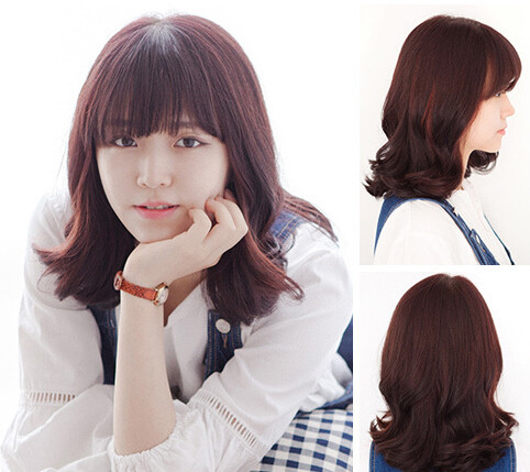 点击大图看下一张：韩国妹子流行发型2：色染发让女神的皮肤更白嫩。