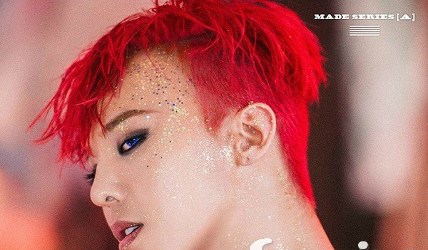 点击大图看下一张：红遍宇宙的BIGBANG队长权志龙被誉为韩流时尚的风向标，就连很多明星都以他为偶像。为了配合新歌洗脑式曲风，这款惊艳的大红色发型恐怕又要掀起新一轮模仿潮。