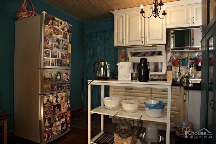 点击大图看下一张:50平米混搭风格白领公寓效果图