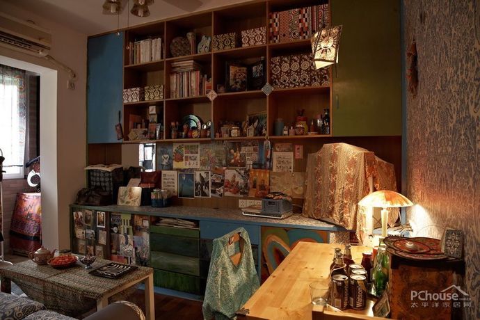 点击大图看下一张：50平米混搭风格白领公寓效果图