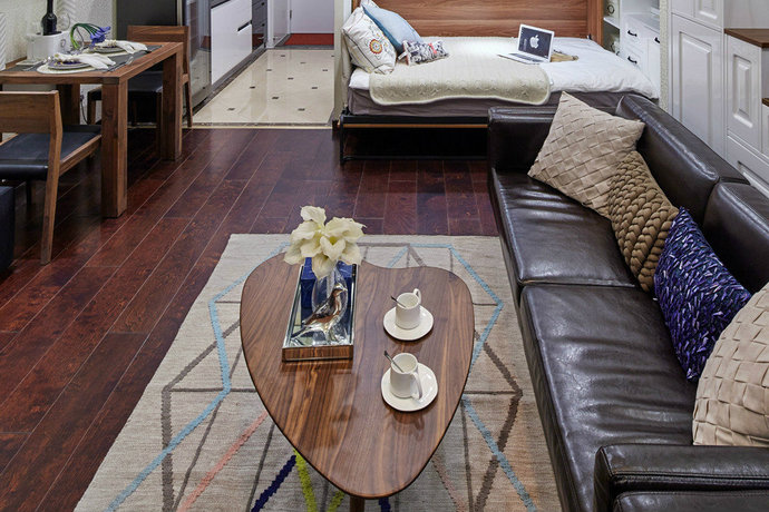 点击大图看下一张：北欧简约风格木质家具客厅设计图赏
