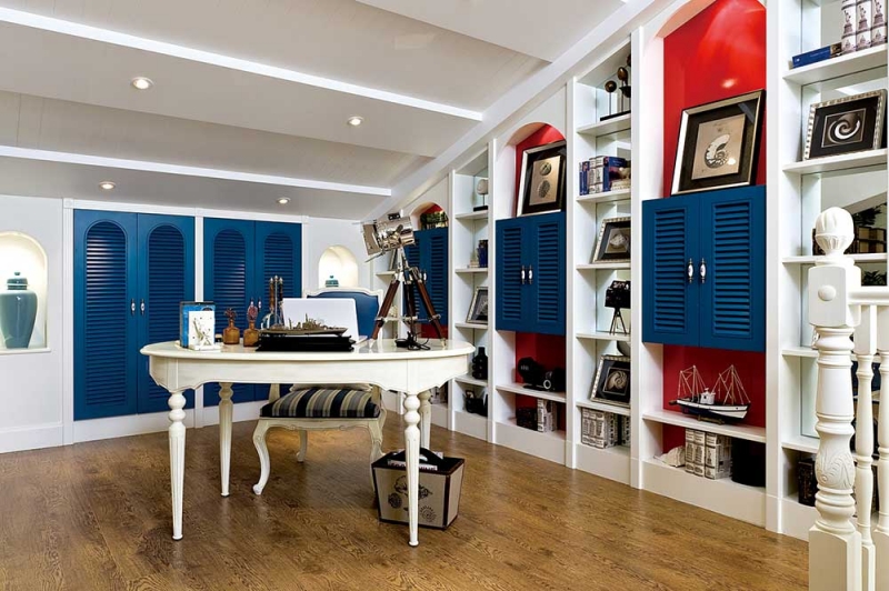 点击大图看下一张：地中海精致浪漫复式楼装潢设计案例