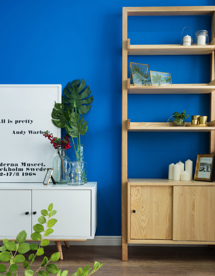 点击大图看下一张：质朴清爽欧式三居室浪漫装修