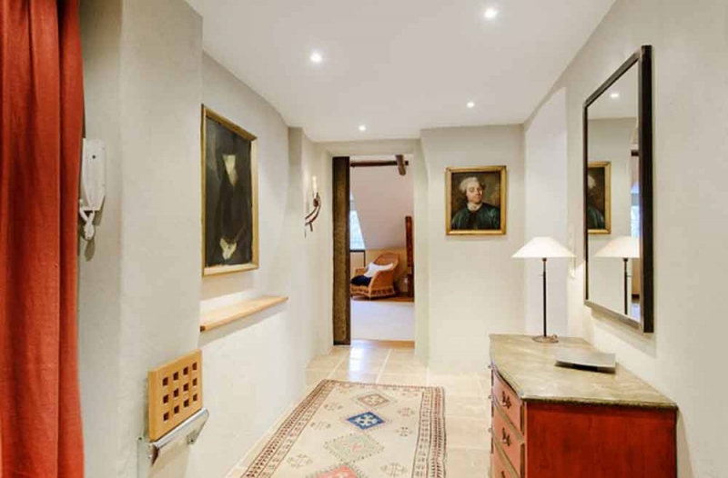 点击大图看下一张:华丽美式风格二居室100平装修案例