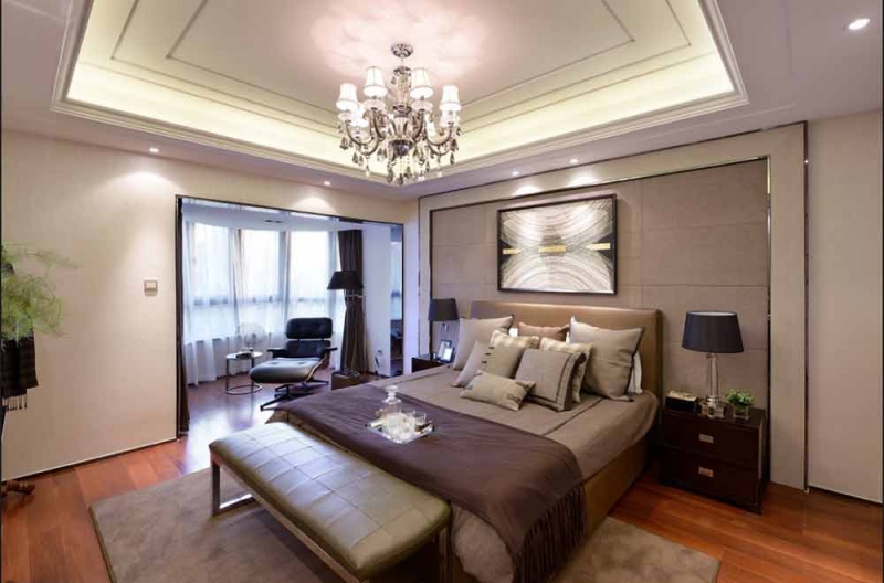 点击大图看下一张：精致创意现代风格温馨大气三居装潢