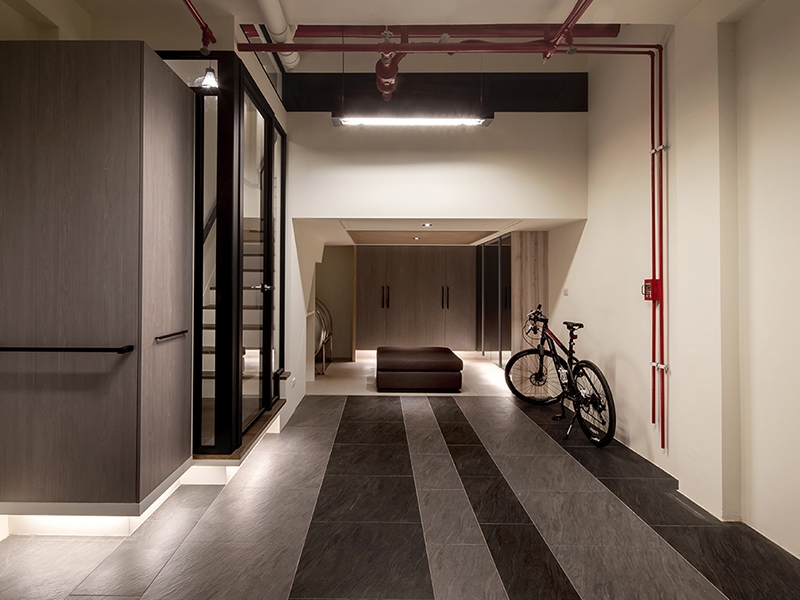 点击大图看下一张：低调创意奢华别墅装修案例欣赏