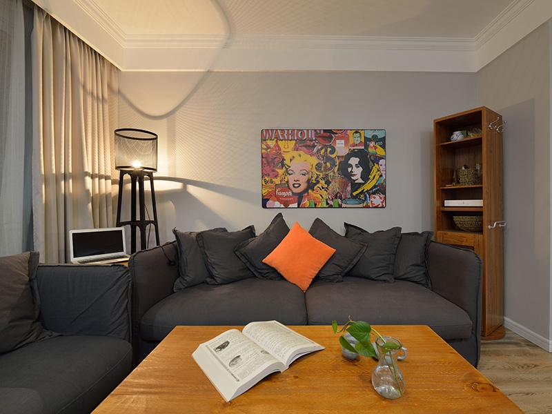 点击大图看下一张：简约工业风个性两居小户型设计欣赏