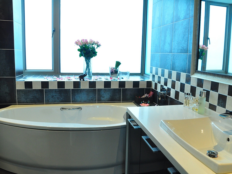 点击大图看下一张：流金岁月混搭温馨客厅装修样板房