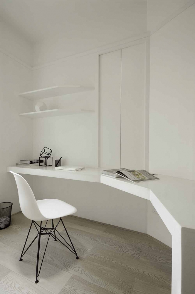 点击大图看下一张：黑白极简主义风格两居室装修案例