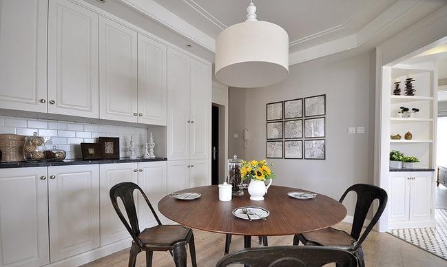 点击大图看下一张：美式现代质感82平两居室装修案例