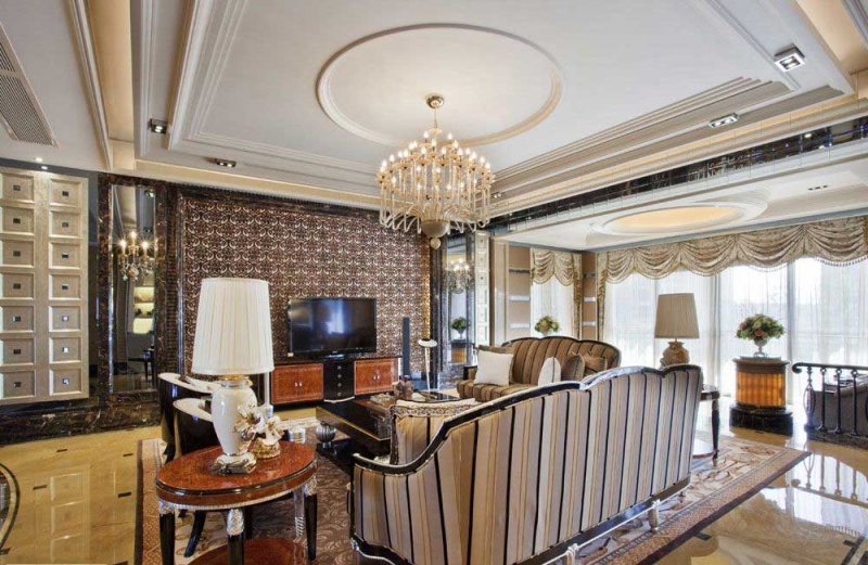 点击大图看下一张：精致优雅欧式风格三居室装潢设计