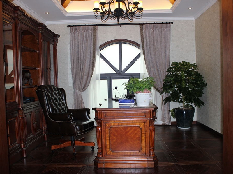 点击大图看下一张:2016欧式雅致庄重复式装修案例