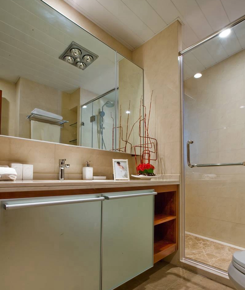 点击大图看下一张:个性摩登欧式三居室装修设计案例