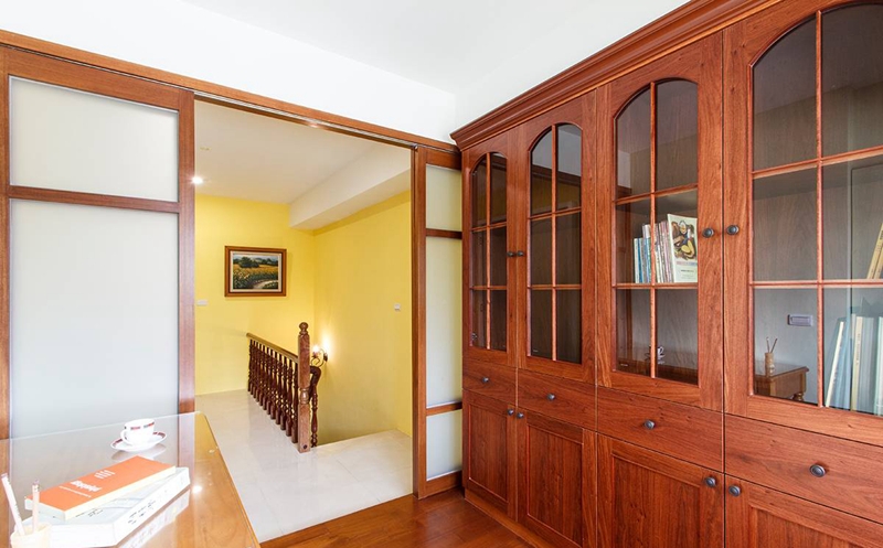 点击大图看下一张：小清新简欧风格复式结构装修设计案例