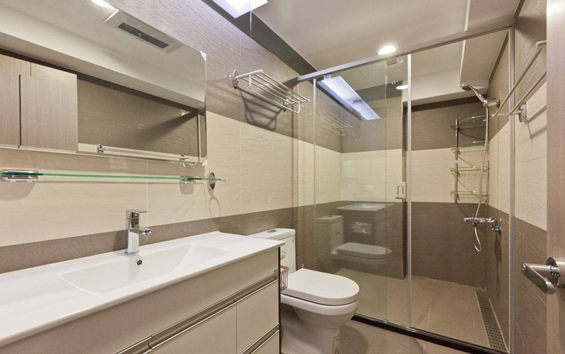 点击大图看下一张:135平现代简洁时尚三居设计装潢