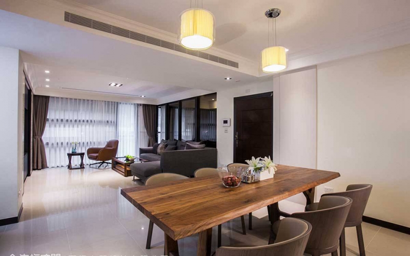 点击大图看下一张:都市简约风四居装修图片大全