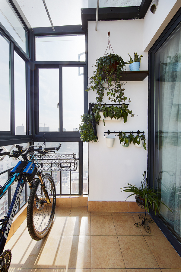 点击大图看下一张:89方欧式清新田园风格小户型两室一厅装潢展示