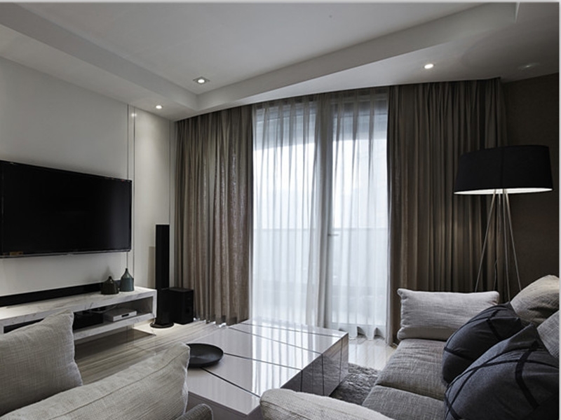 点击大图看下一张：90方简约现代风格两居装修案例