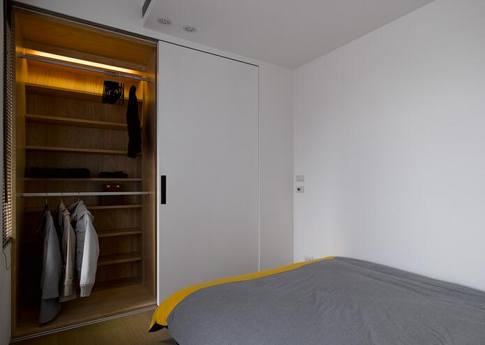 点击大图看下一张:2016简约两室一厅装修效果图