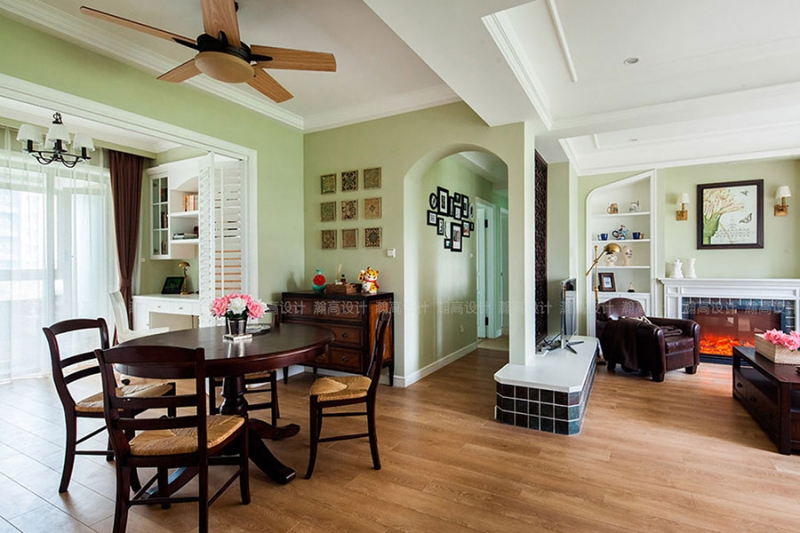 点击大图看下一张:美式乡村自然三居装修案例欣赏