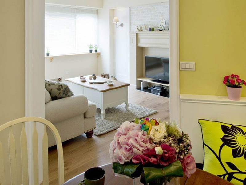 点击大图看下一张:简美三居室设计欢乐调