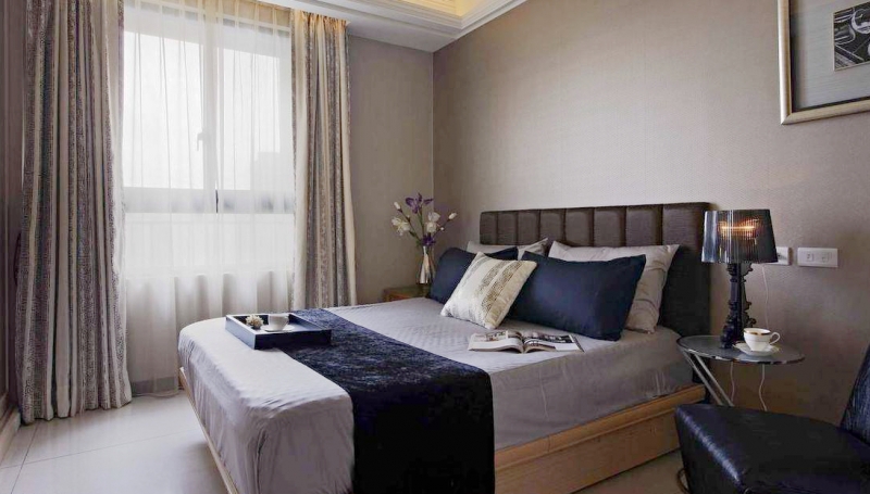 点击大图看下一张：浪漫奢华简欧复式装修效果图欣赏