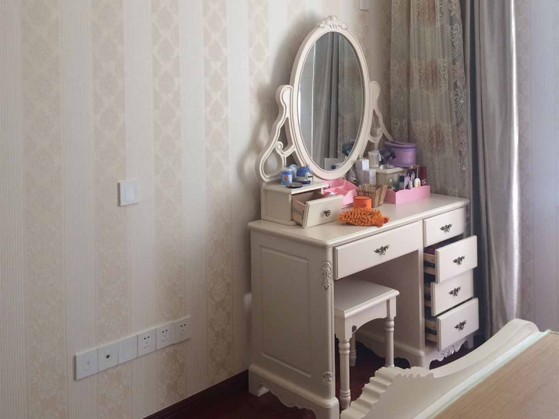 点击大图看下一张：欧式华丽139平三居装修案例欣赏