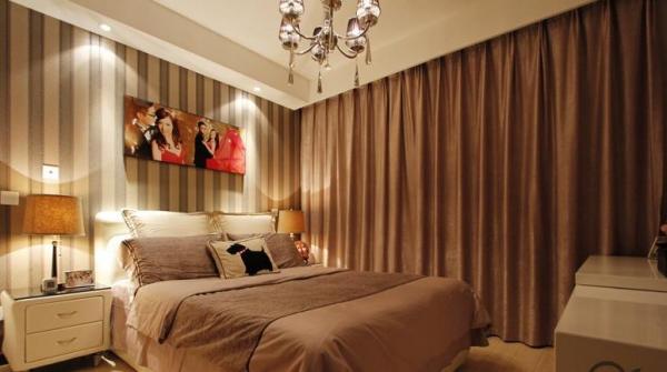 点击大图看下一张：新古典风格混搭休闲二居室装修图片大全