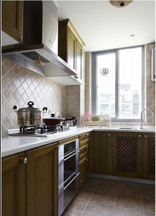 点击大图看下一张:新古典风格混搭休闲二居室装修图片大全