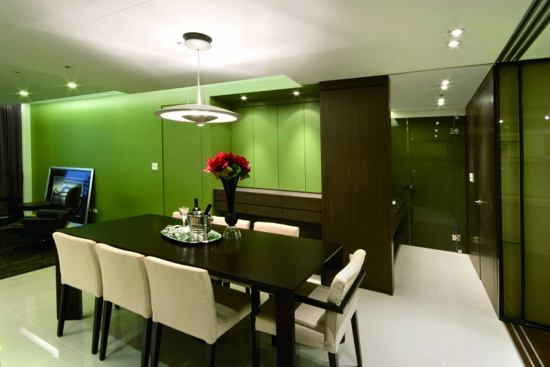 点击大图看下一张：清爽绿色简约风二居室装潢设计