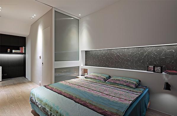 点击大图看下一张：多功能简约小户型装修案例