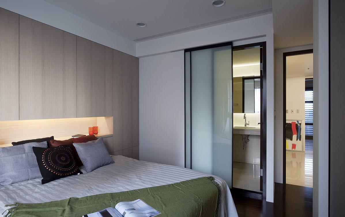 点击大图看下一张：简约北欧风小户型装修效果图