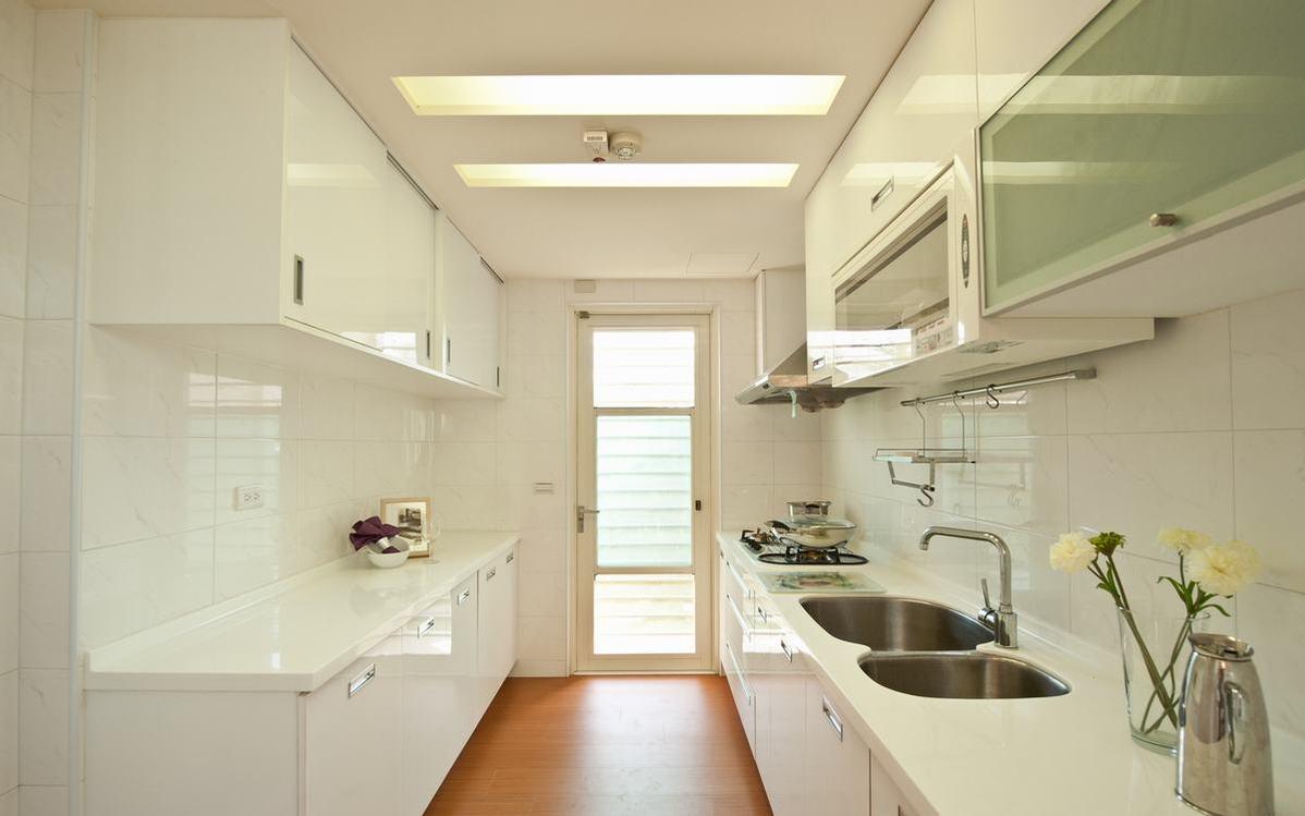 点击大图看下一张:北欧简约风休闲两居装修效果图