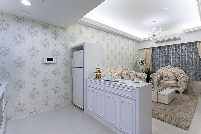 点击大图看下一张：欧式田园一居室效果图鉴赏