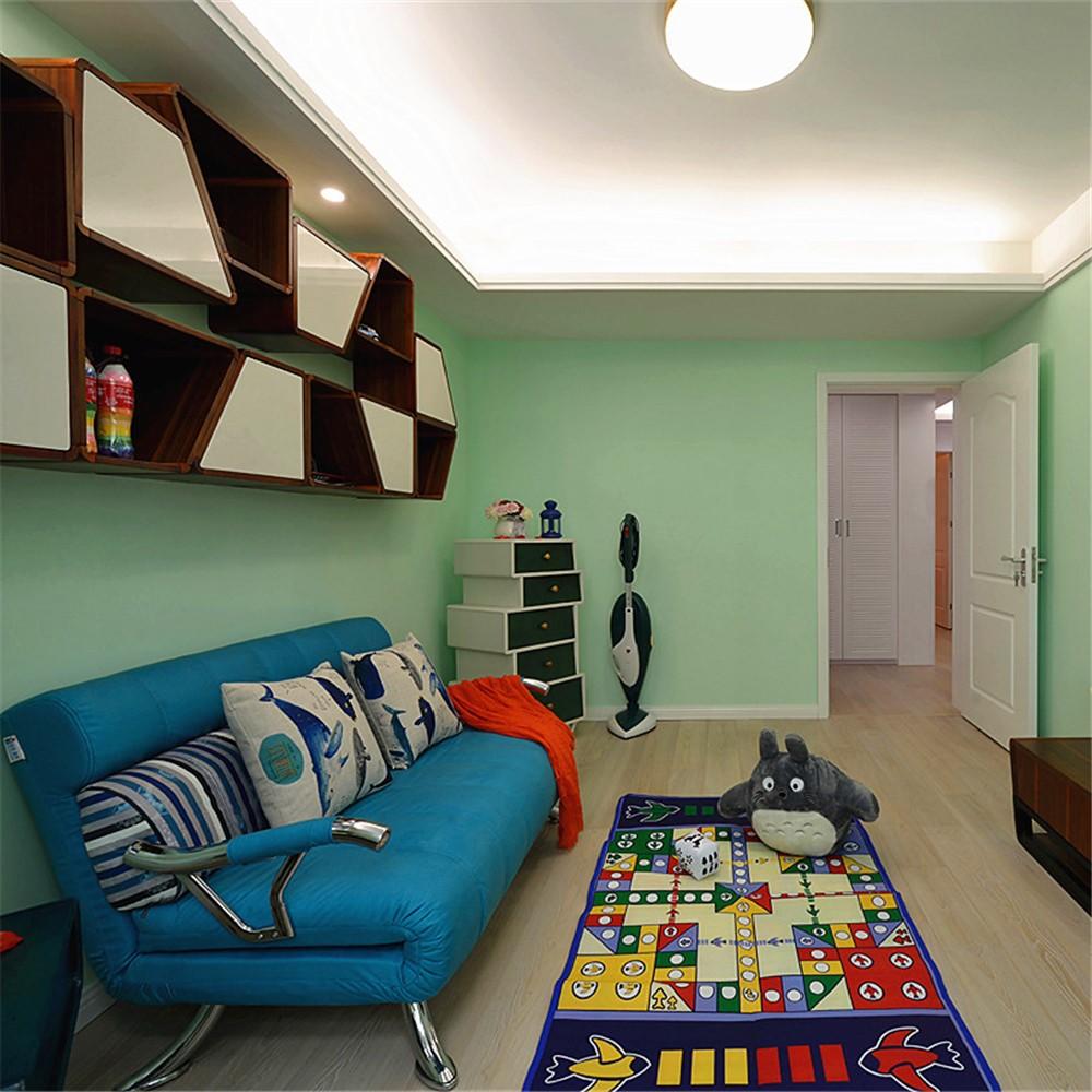 点击大图看下一张：时尚混搭风格二居室设计效果图