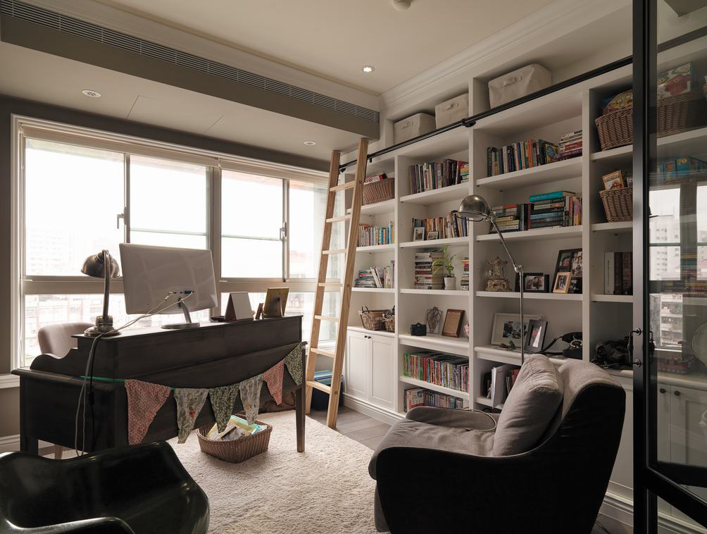 点击大图看下一张：混搭装修四居效果图