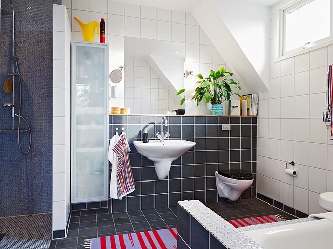 点击大图看下一张:北欧创意风格复式装修效果图