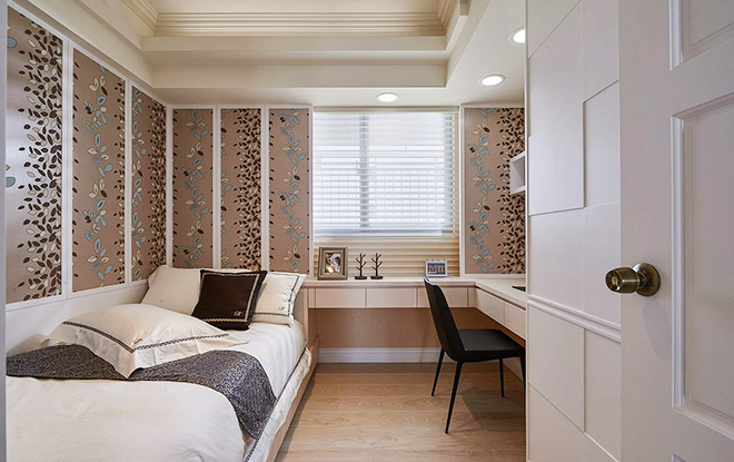 点击大图看下一张：浪漫欧式三居设计效果图