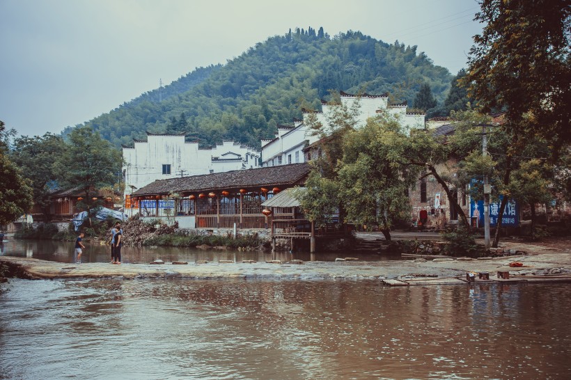 点击大图看下一张:江苏苏州古镇建筑风景图片