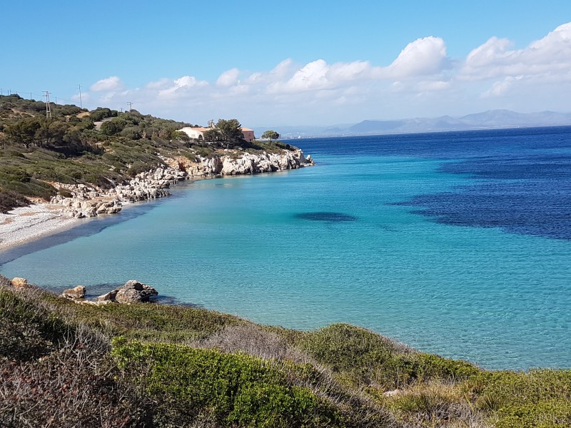 点击大图看下一张：意大利撒丁岛风景图片