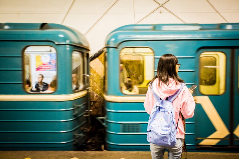点击大图看下一张：俄罗斯地铁图片