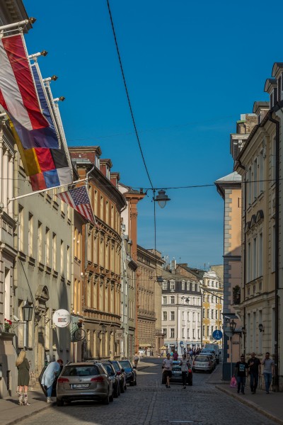 点击大图看下一张：北欧拉脱维亚首都老城里加建筑风景图片