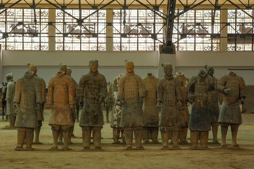 点击大图看下一张：陕西西安秦始皇陵兵马俑风景图片