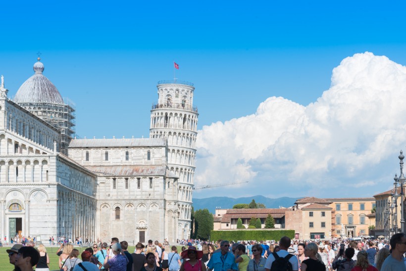 点击大图看下一张：意大利比萨斜塔风景图片